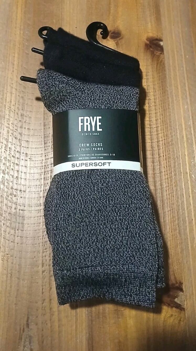 3-Pack Frye Women's Super Soft Crew Socks Polyester Blend - Black/Gray Sz. 5-10